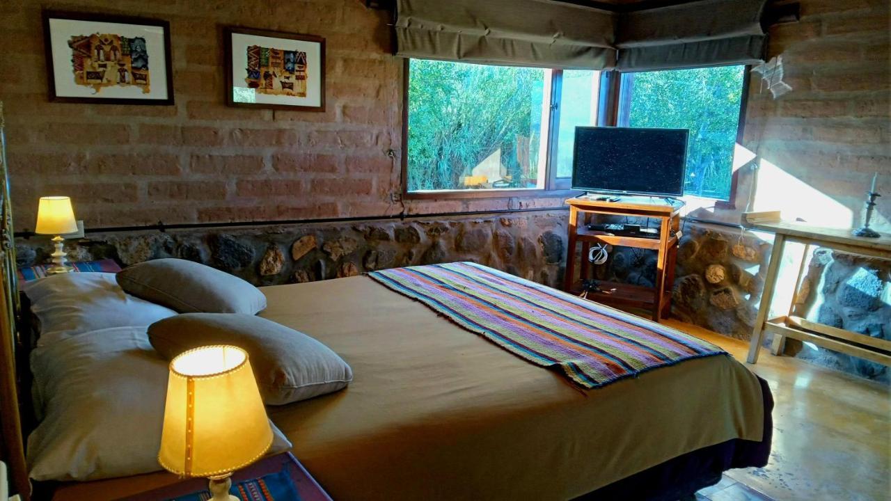 Miraluna Bodega Boutique Cachi Bagian luar foto