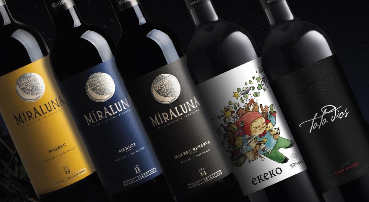 Miraluna Bodega Boutique Cachi Bagian luar foto